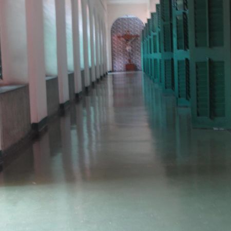 Ywca Gallway Guest House 加尔各答 外观 照片