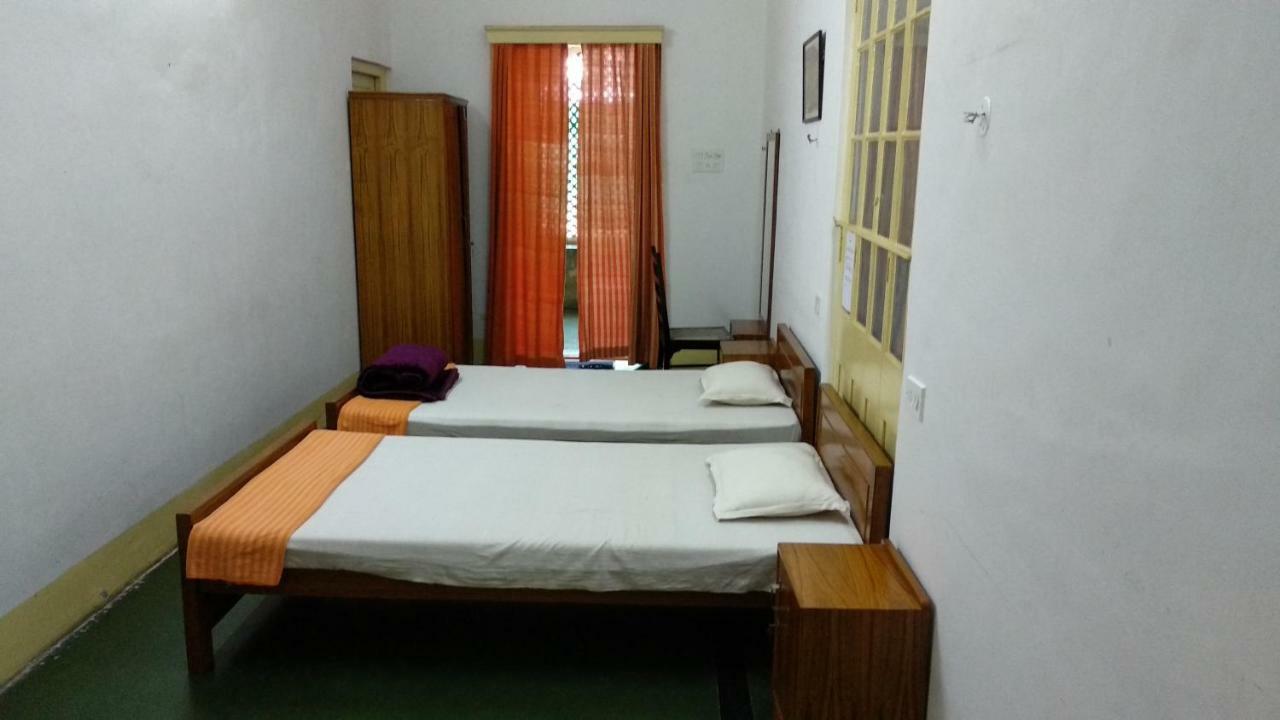 Ywca Gallway Guest House 加尔各答 外观 照片